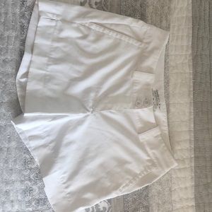 Nike Dry Fit Women’s Golf Shorts - White